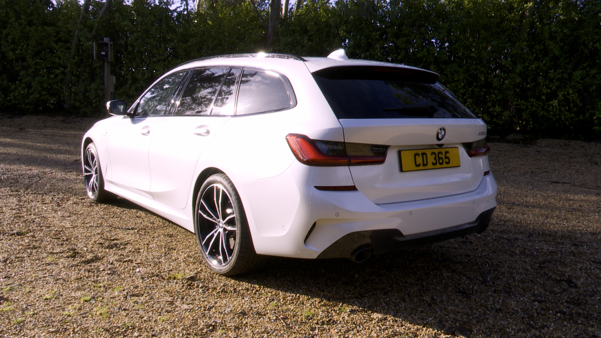BMW 3 SERIES TOURING 320i M Sport Pro 5dr Step Auto [Tech Pack]
